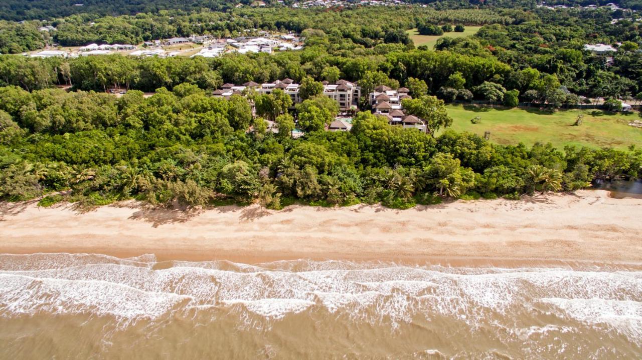 Private Apartments In The Temple Beachfront Resort Palm Cove Zewnętrze zdjęcie